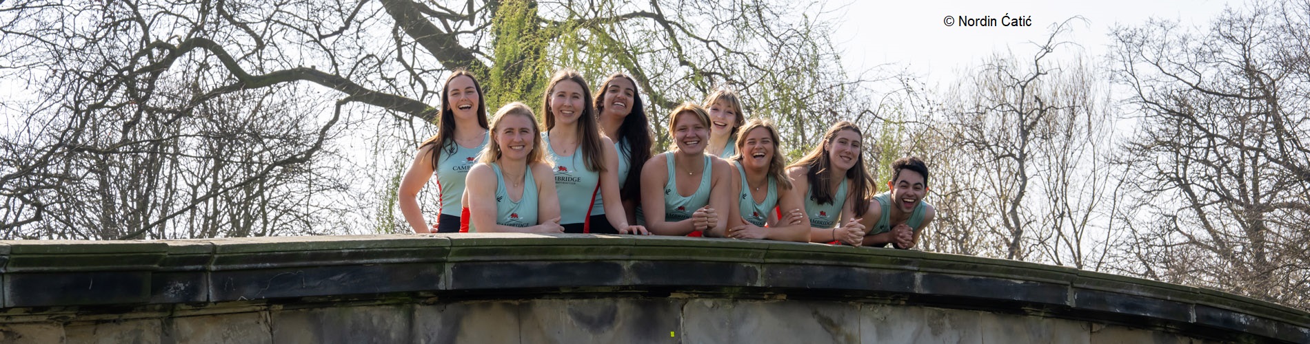 Crew of women's blue boat