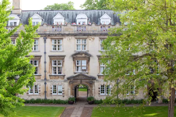 Choir on  Fellows' Building